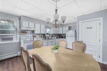 77 Meadow St Pawtucket, RI 02860