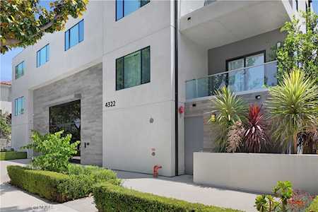 4322 Gentry Ave #202 Studio City, CA 91604