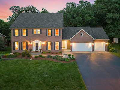 13664 Duluth Drive Apple Valley, MN 55124