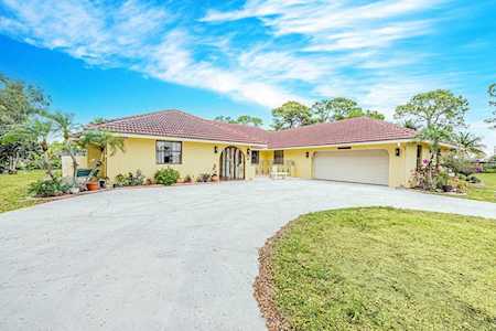 6059 S 86th Terrace Lake Worth, FL 33467