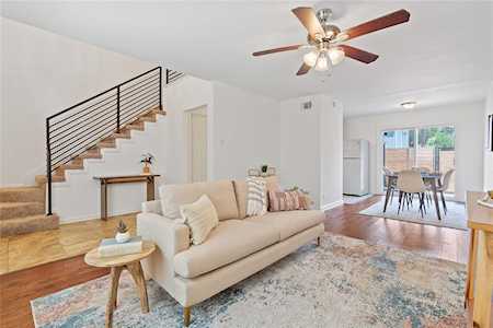 6211 Manor RD #119 Austin, TX 78723