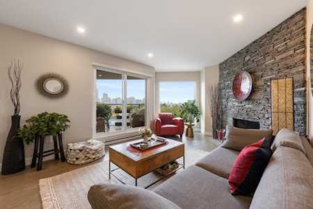 1355 W 4th Avenue #307 Vancouver, BC V6H 3Y8