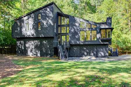 10750 Shagbark Trail Roswell, GA 30075