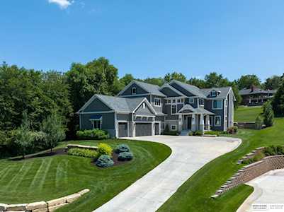 22111 Riverside Dr Omaha, NE 68022
