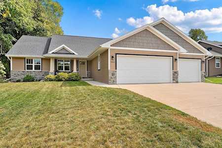 1414 Buckys Run Howard, Village of Howard, WI 54313