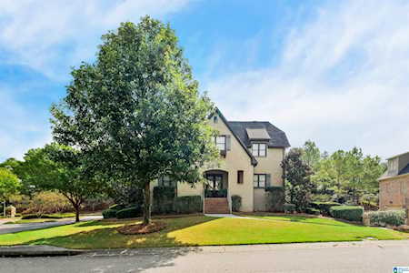702 Hampden Place Circle Vestavia Hills, AL 35242
