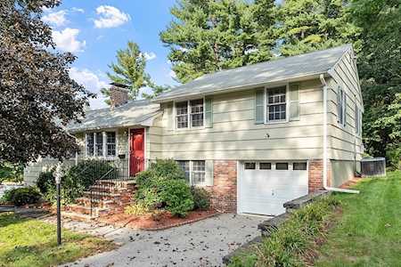 15 Princess Avenue Chelmsford, MA 01863