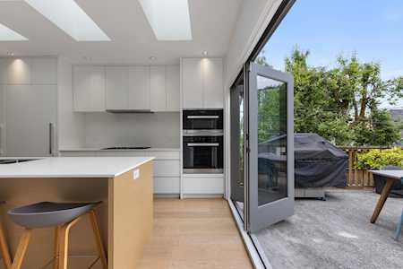 1861 William Street Vancouver, BC V5L 2R7