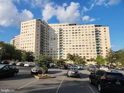 10201 Grosvenor Place #1122 Rockville, MD 20852