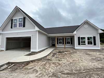 24 W Weatherbee Way Hampstead, NC 28443