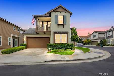 17271 Osterville Ln Huntington Beach, CA 92649