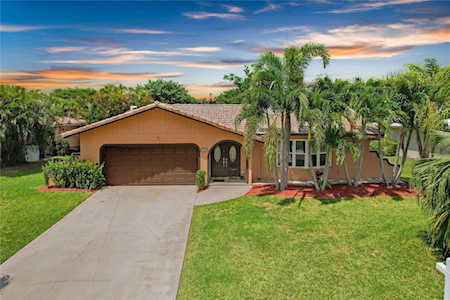 1844 NW 83rd Dr Coral Springs, FL 33071