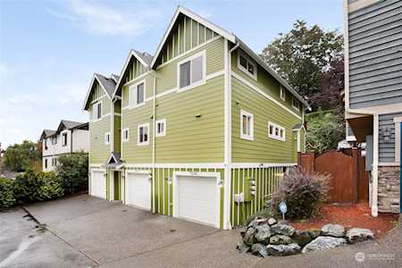 7204 California Ave SW #C Seattle, WA 98136