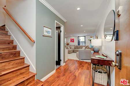 8828 Pershing Dr #123 Playa Del Rey, CA 90293