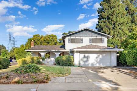 52 Grand Rio Circle Sacramento, CA 95826