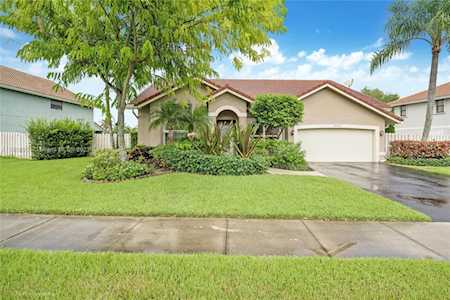 14121 Summersville Pl Davie, FL 33325