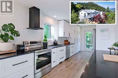 1141 Lynden Road West Kelowna, BC V1Z3L7