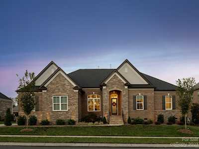 1628 Batson Creek Ln Matthews, NC 28104
