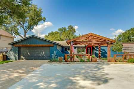 2110 Ridge Lane Grapevine, TX 76051