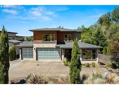 13571 Westlake DR Lake Oswego, OR 97035