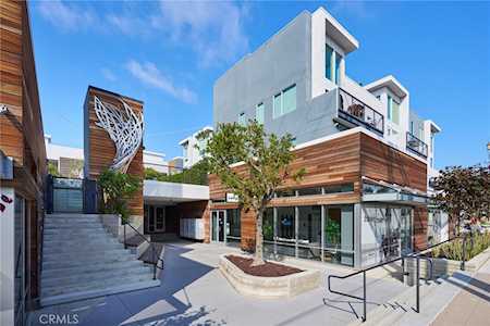 1920 South Pacific Coast Highway #106 Redondo Beach, CA 90277