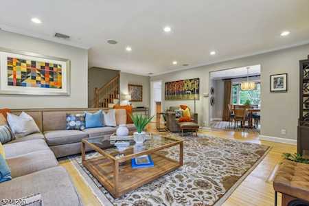 25 Rahway Rd Millburn, NJ 07041