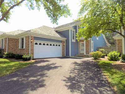 449 Park Barrington Dr Barrington, IL 60010