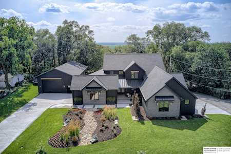 2100 Skyline Dr Elkhorn, NE 68022