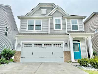 5524 Loneleaf Way Virginia Beach, VA 23462