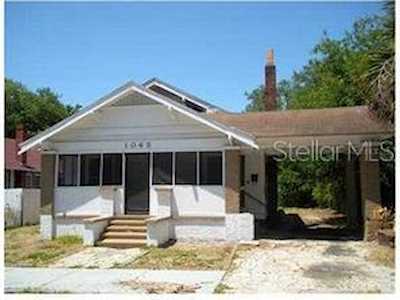 1045 9th Ave S St. Petersburg, FL 33705