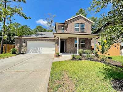2103 Arpeggio Dr Spring, TX 77386