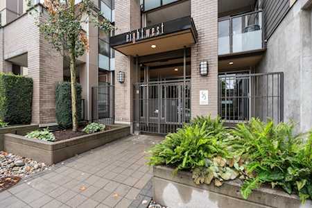 55 Eighth Avenue #303 New Westminster, BC V3L 0E8