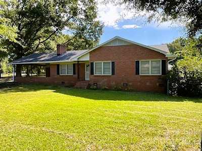 4065 Pinehurst Dr Rock Hill, SC 29732