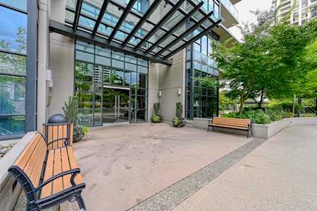 2077 Rosser Avenue #2903 Burnaby, BC V5C 0G6