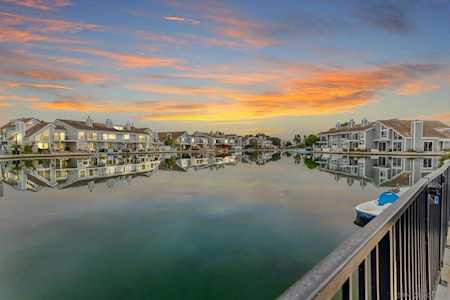 16104 Tortola Circle Huntington Beach, CA 92649