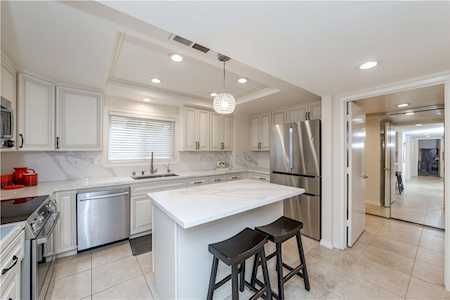 4008 Calle Sonora Oeste #1F Laguna Woods, CA 92637