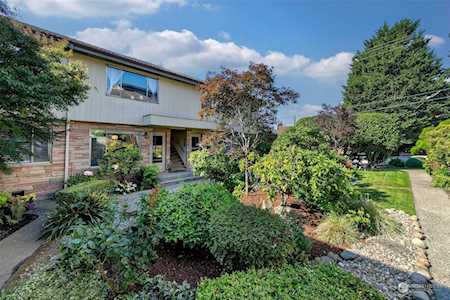 326 Summit Ave E #7 Seattle, WA 98102