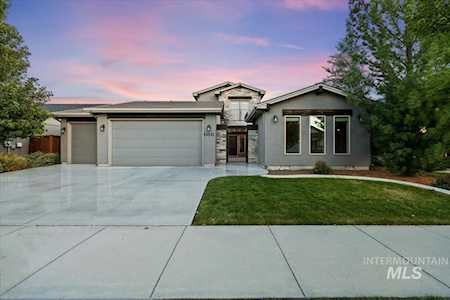 11031 W Oliana Drive Boise, ID 83709