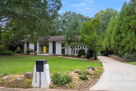 324 Canyon Trl Charlotte, NC 28270
