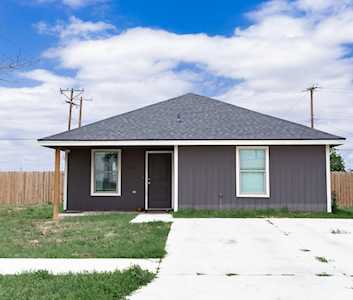 4201 E 61st Street Lubbock, TX 79403
