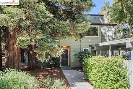 120 Temescal Cir Emeryville, CA 94608