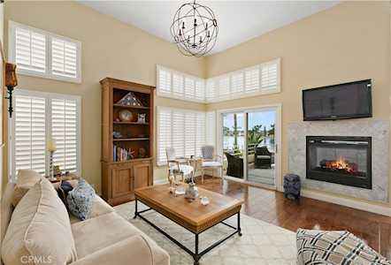 5548 Spinnaker Bay Dr Long Beach, CA 90803