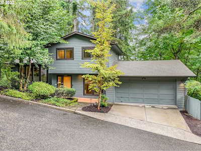 4916 SW Fairhaven LN Portland, OR 97221