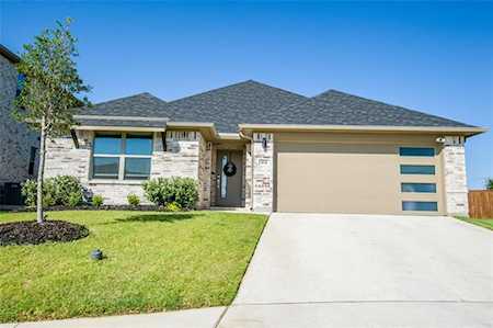 104 Camp Fire Drive Waxahachie, TX 75165