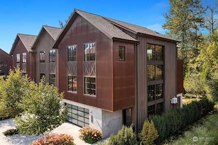 4565 Flying Goat Ave NE #B200 Bainbridge Island, WA 98110