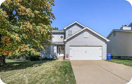 2575 Barrett Place Dr Ballwin, MO 63021