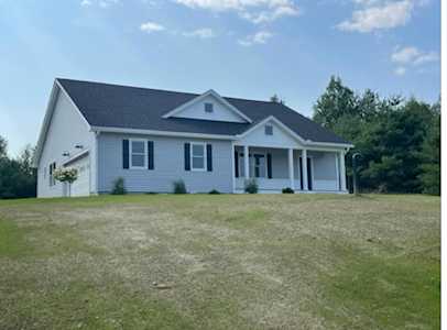 10 Hetnar's Way Epping, NH 03042