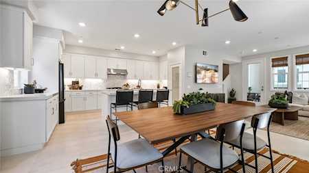 1072 N Anaheim Blvd #2 Anaheim, CA 92801