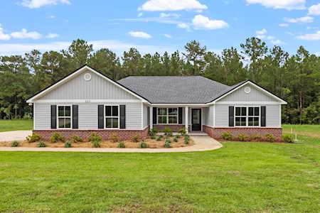 325 Frank Jackson Rd Quincy, FL 32351