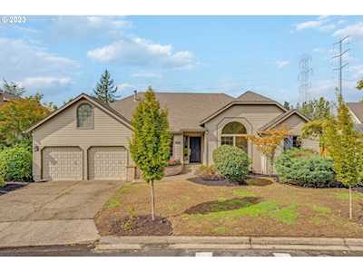 883 NW Silverado DR Beaverton, OR 97006